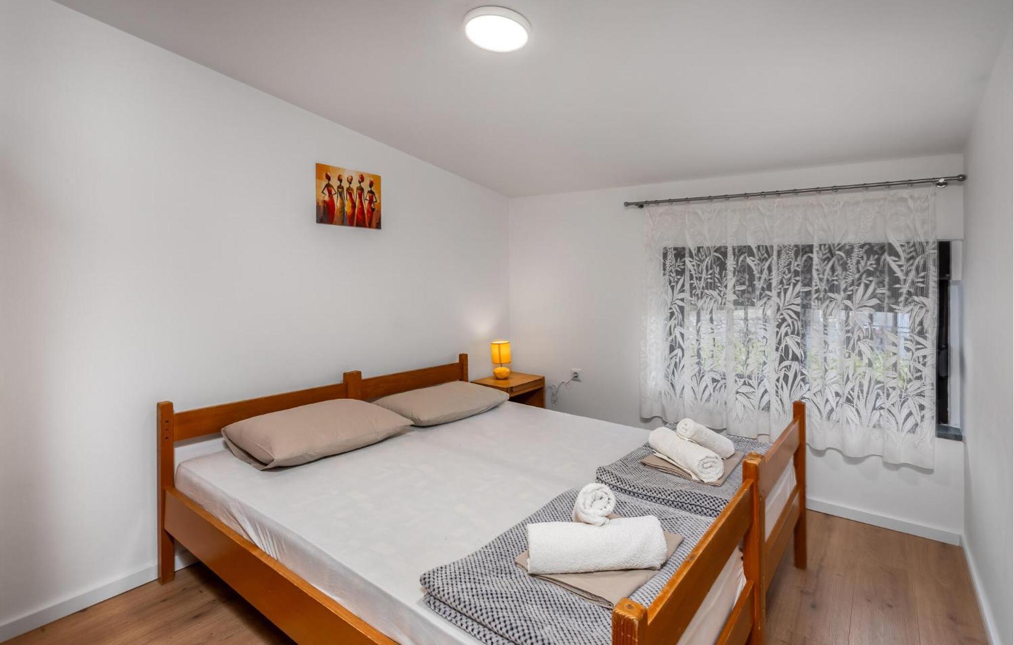 Cozy Apartment In Novi Vinodolski With Kitchen Luaran gambar